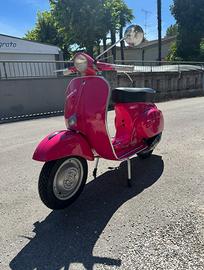 Vespa 50 L rosa shocking