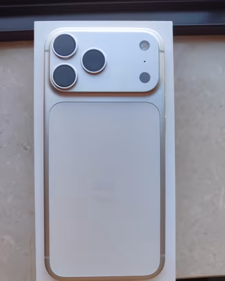 I phone 17 pro max 512 gb silver