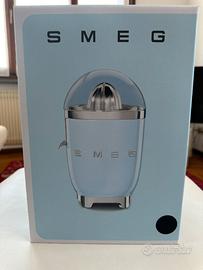 Spremiagrumi SMEG elettrico