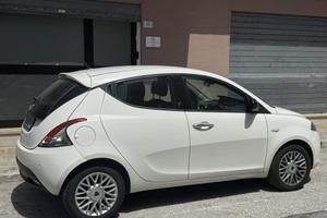 Lancia Y 1.3 mjet 95 cv