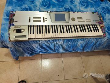 korg trinity PLUS (con solo -tri) pezzi di ricambi