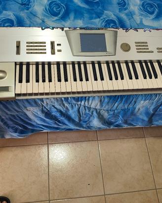 korg trinity PLUS (con solo -tri) pezzi di ricambi