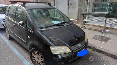 auto per ricambio