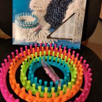 Set di telai circolari della Prym. Maglieria