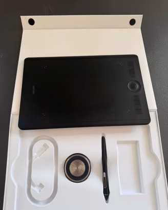 Tavoletta Grafica Wacom Intuos Pro