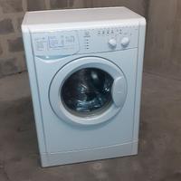 Lavatrice SLIM INDESIT consegna Bologna