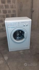 Lavatrice SLIM INDESIT consegna Bologna