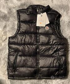 smanicato Moncler 