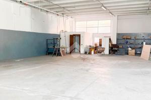 CAPANNONE A CAPRIOLO