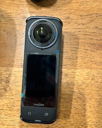 Insta 360 x4