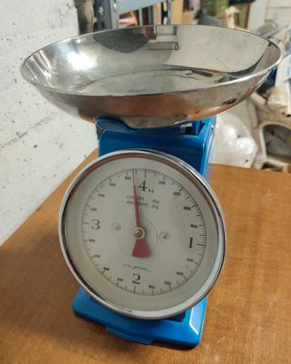 bilancia per alimenti stile vintage