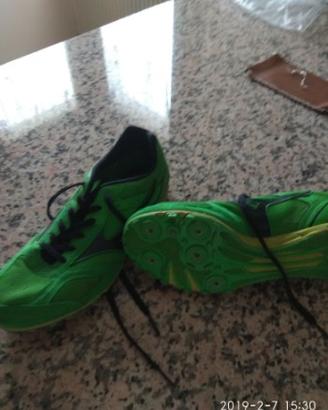 Scarpe chiodate Mizuno