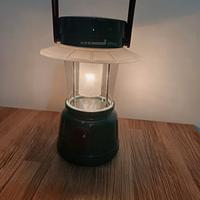 Lampada da campeggio a batterie