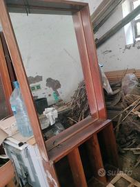 specchio in noce con scaffale a RIETI 
