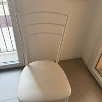 Sedie da cucina bianche