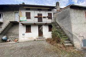 CASA SEMINDIPENDENTE A TALAMONA