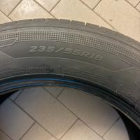 Gomme  estive 235 55 18