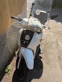Scooter scarabeo 50 2T