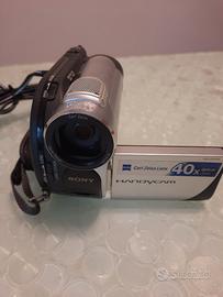 Videocamera Sony Handycam DCR-DVD106E