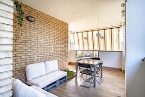TRILOCALE CON TERRAZZO BOX E CANTINA