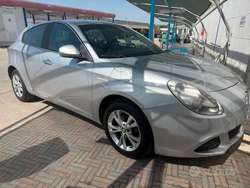 ALFA ROMEO Giulietta - 2011