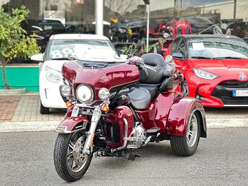 HARLEY-DAVIDSON FLHTCU Ultra Classic Electra Glide