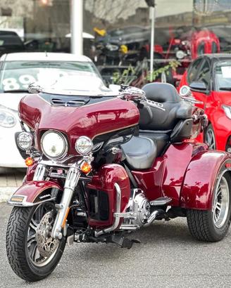 HARLEY-DAVIDSON FLHTCU Ultra Classic Electra Glide