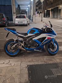 suzuki gsxr 750 k8