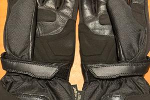 Gaunti moto invwrnali