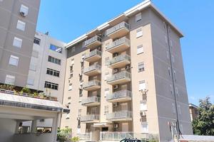 4 LOCALI A PALERMO