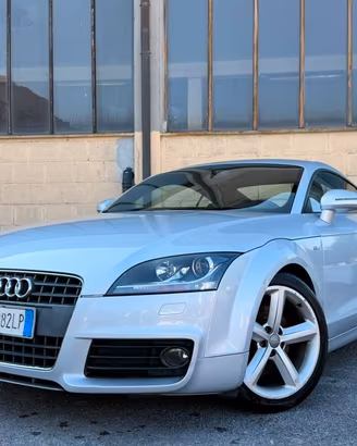 Audi TT Coupé 2.0 TFSI Advanced plus