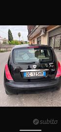 Lancia y 2007