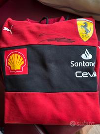 Felpa Ferrari autografata Leclerc
