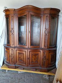 Mobile vetrina credenza con ante e vetri bombati