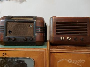 Radio antiche in legno