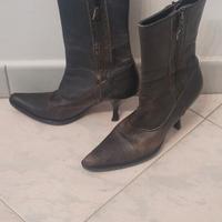 Stivali Miu Miu tg 37 in pelle 