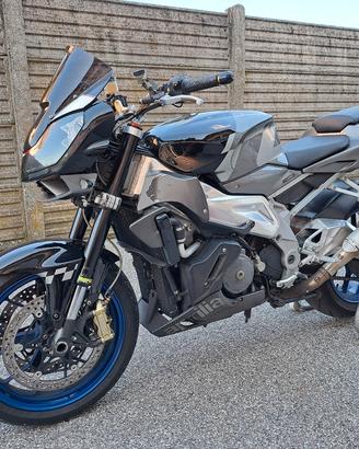 Aprilia Tuono 1000R 2006 valuto permuta