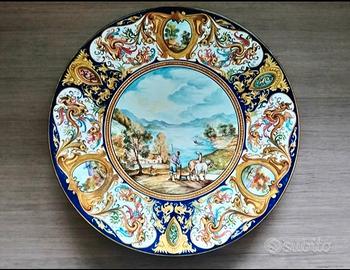 Piatto in ceramica di Faenza