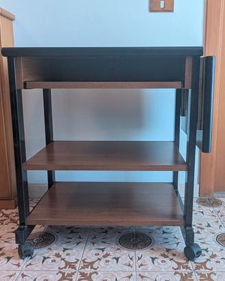 Mobiletto pc con rotelle 