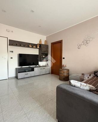 3 LOCALI A SUZZARA