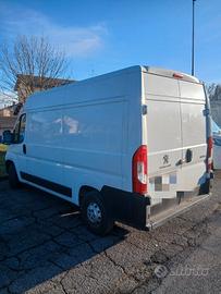 Peugeot Boxer 333 2.2 Blue HDi 140