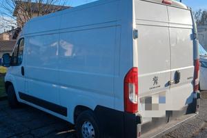 Peugeot Boxer 333 2.2 Blue HDi 140