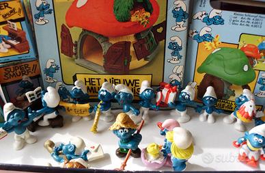 Puffi: collezione di 2 casette, 18 Puffi ed un LP