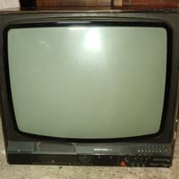 Televisore antico a colori Brionvega 1975-76