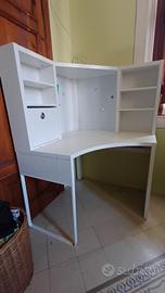 scrivania angolare Ikea