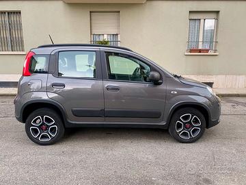 Fiat Panda 0.9  TwinAir Natural Power City Cross