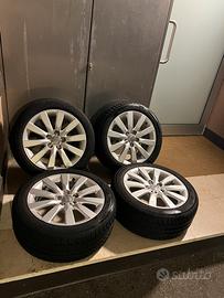 Cerchi Audi A1 Gomme estive 215/45/16 al 80%