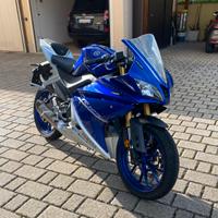 Yamaha R125 2017 ABS blu