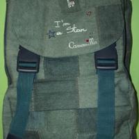 Zaino camomilla estensibile in tela jeans e strass