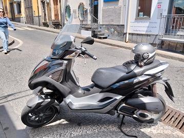 piaggio MP3 300 yourban 